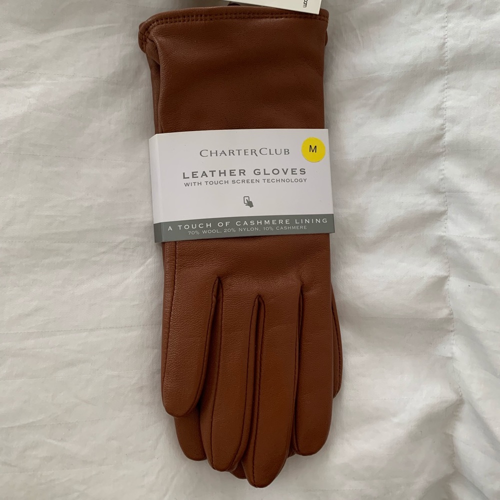Tan leather Tech gloves